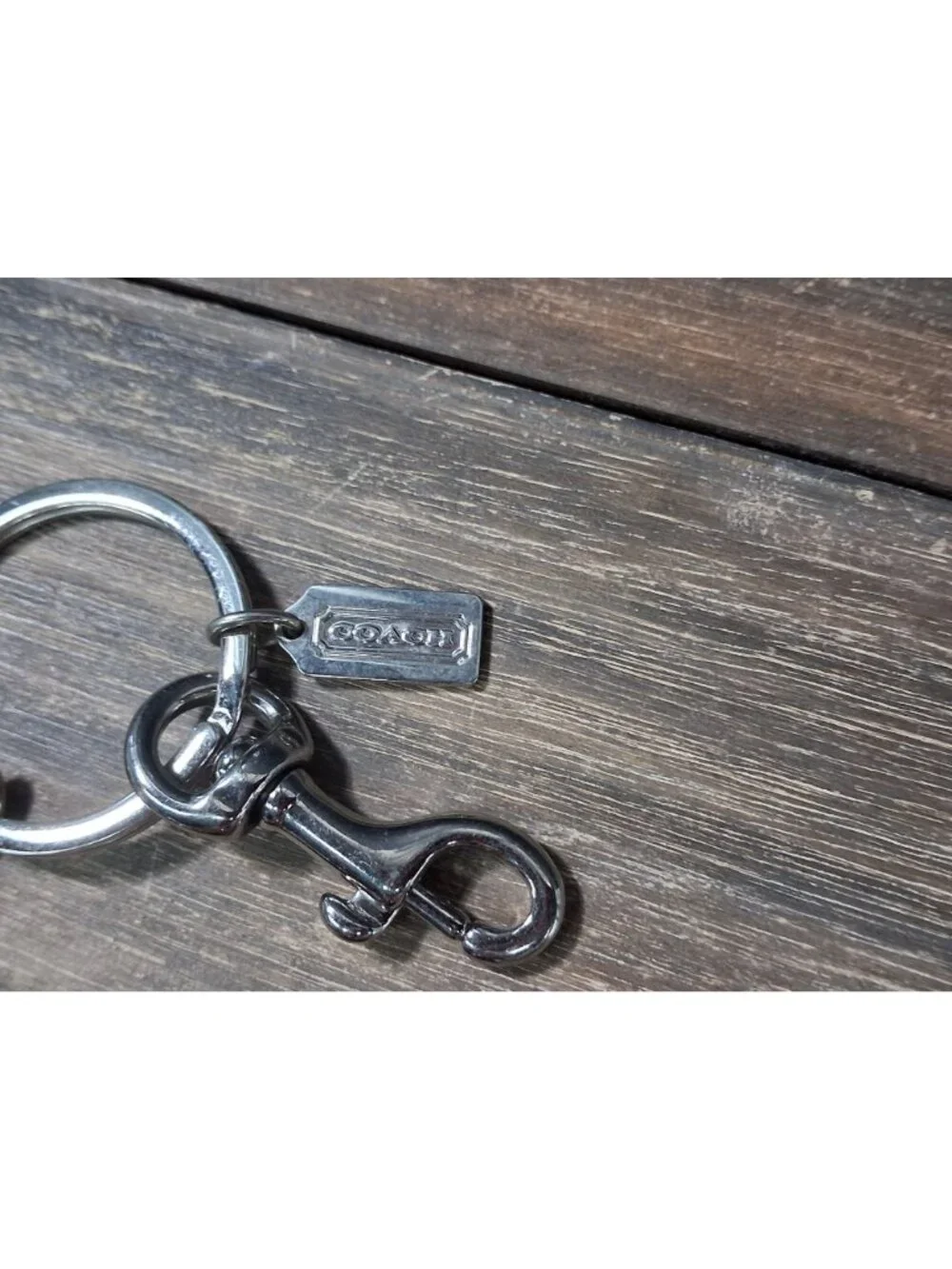 Coach Poppy Keychain Bag Tag Charm Heart Pink Red Outline Logo Mirrored - Picture 12 of 13